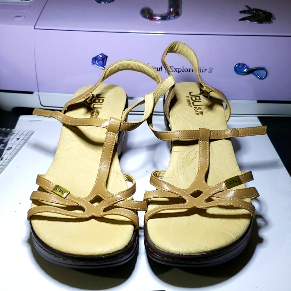 pink purple gucci slides